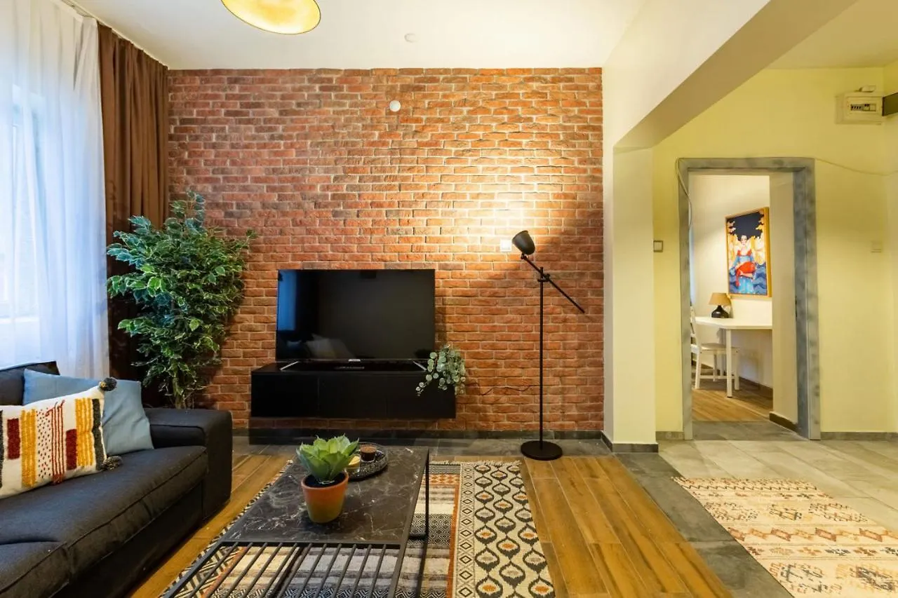 Charming Flat Near Trendy Attractions In Cihangir Istanbul 0*,  Tyrkiet