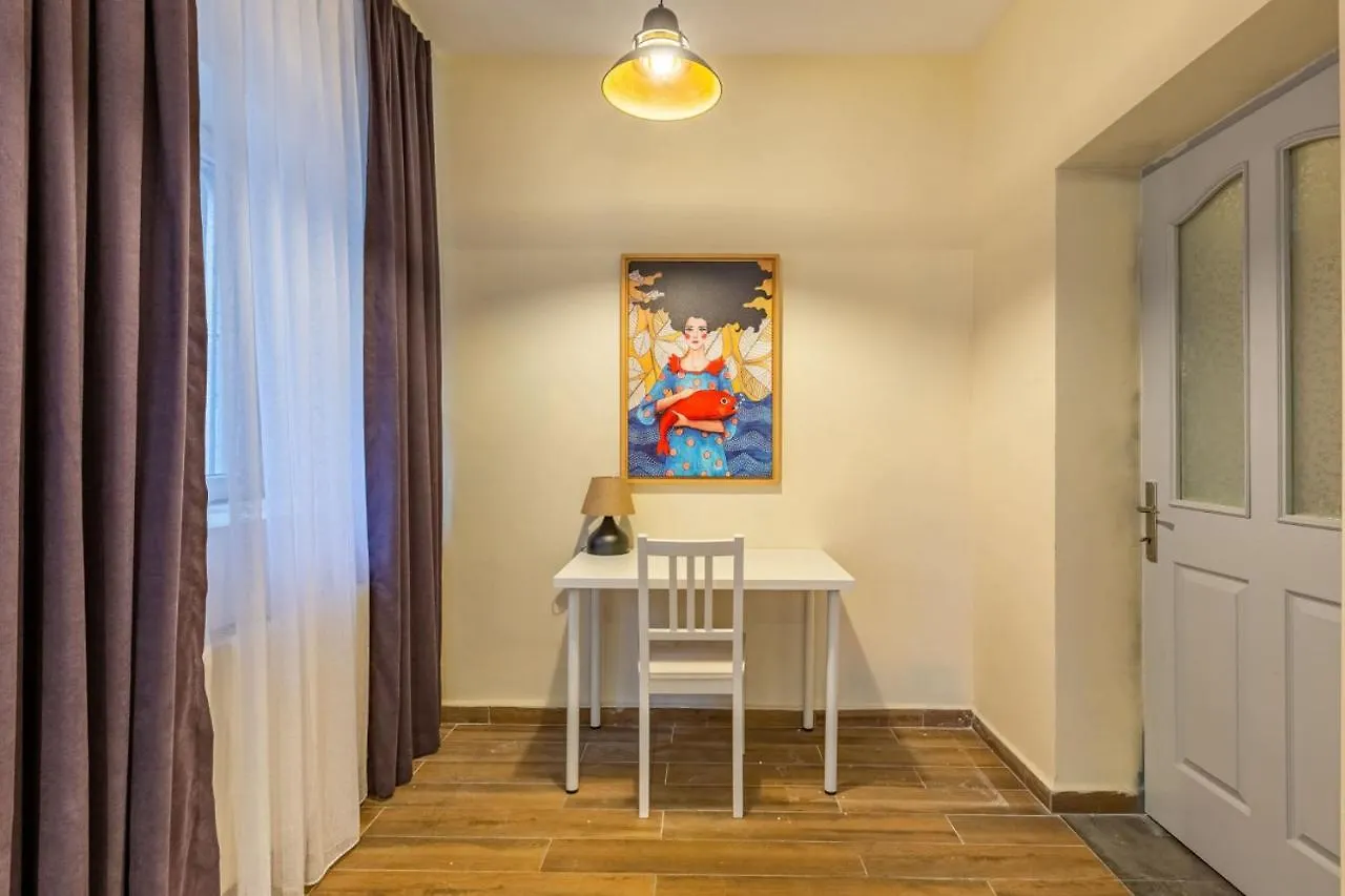 Charming Flat Near Trendy Attractions In Cihangir Istanbul 0*,  Tyrkiet